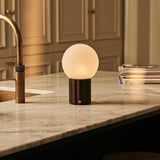 Abat-jour interchangeable de la lampe Wim en détail