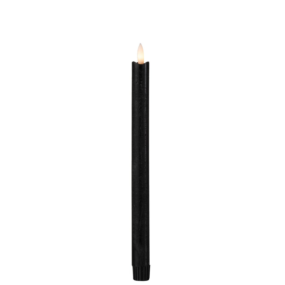 Vue rapprochée des bougies LED noires, texture cire authentique