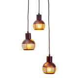Lampe suspendue légère à 3 places "Casco" en métal en noir et or, avec des versions E27. Éclairage élégant pour le salon, la salle à manger ou la cuisine.