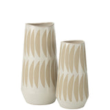 Vase Kai J-Line en céramique beige, vue de face