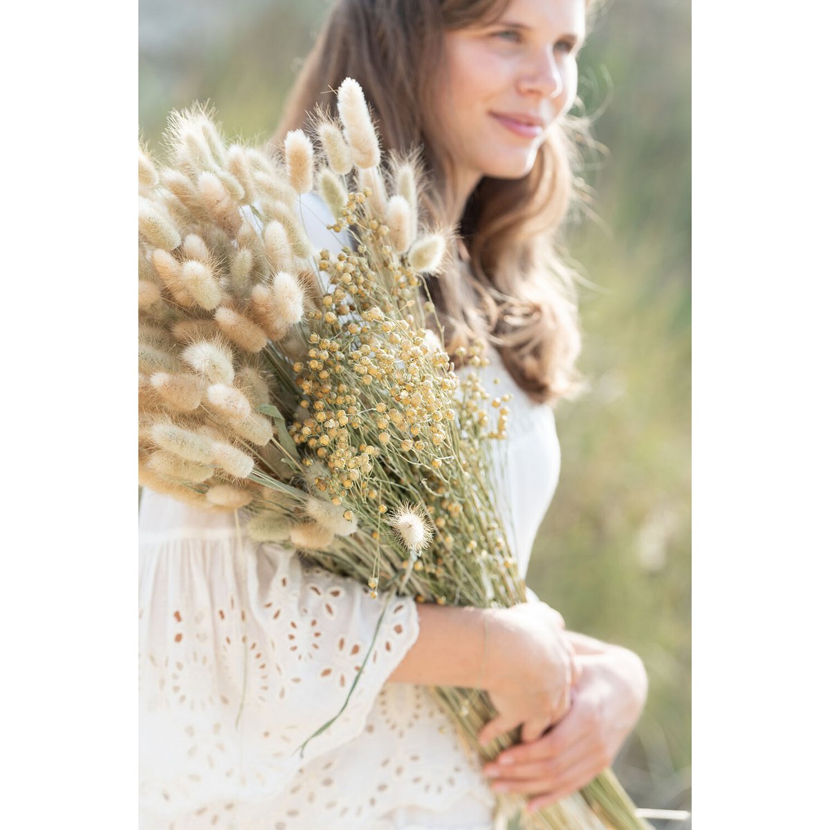 Vue latérale du bouquet de plumes séchées J-Line, élégant et naturel.