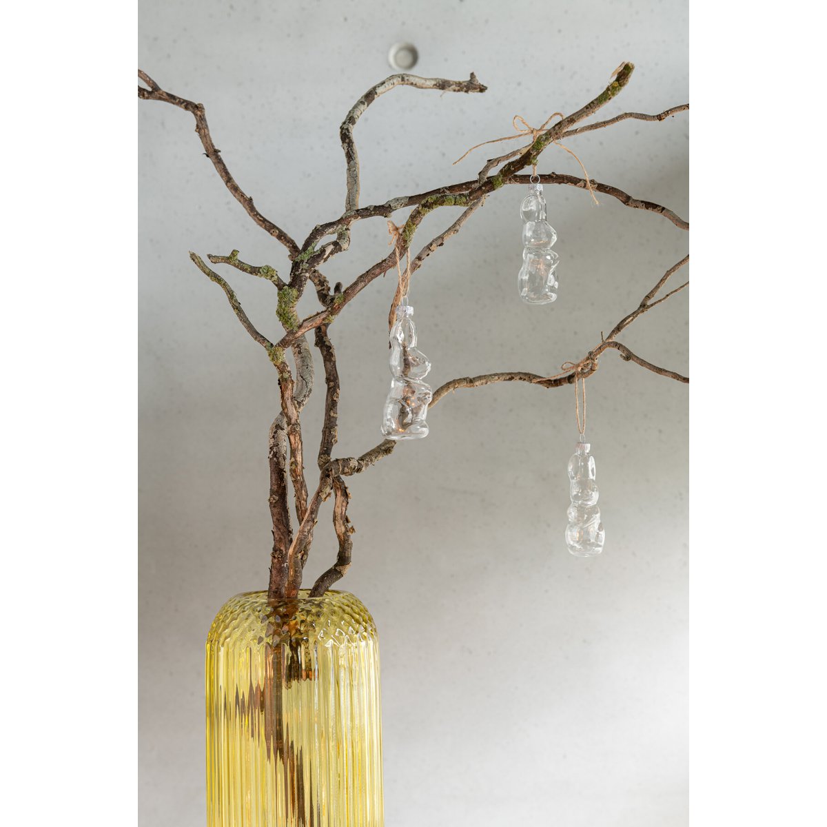 Suspension J-Line Lapins en verre transparent, vue de face.