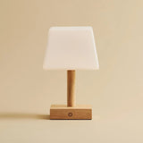 Lampe de table rechargeable en bois marron clair Tommy
