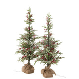 Ambiance festive avec le sapin de Noël J-Line dans un intérieur élégant