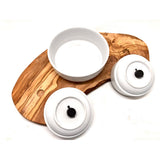 Station d'alimentation RUSTY TRIO pour nourriture humide, nourriture sèche et eau avec 2 bols en porcelaine de 0,4 L et 1 x 0,9 L en bois d'olivier