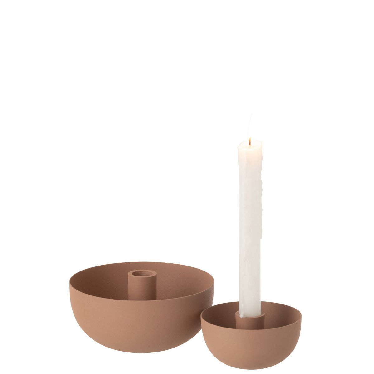 Bougeoir J-Line sur une table, ambiance chaleureuse