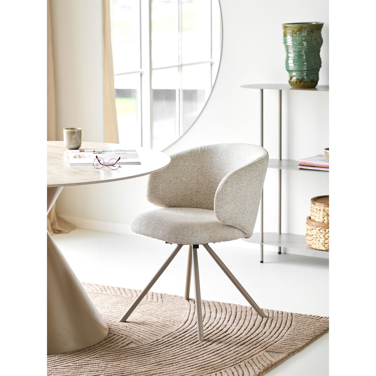 Chaise Fulham dans un intérieur contemporain, ambiance scandinave