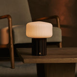 Lampe de table rechargeable marron foncé Robin