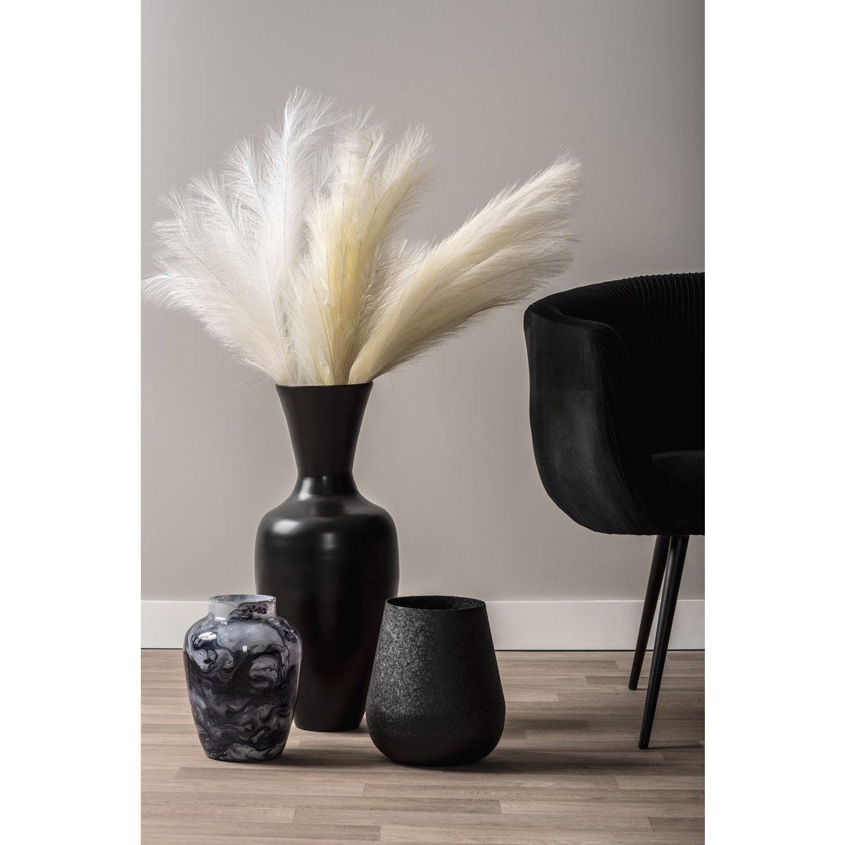 Détail du vase Booz montrant sa texture et son design scandinave