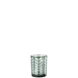 Détail du design herringbone de la lanterne J-Line