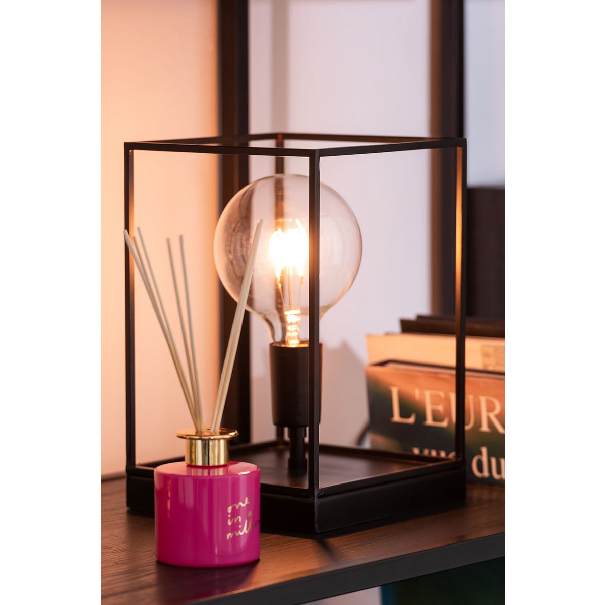 Cadre de lampe J-Line, vue latérale