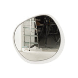 Miroir J-Line en métal blanc, vue de face avec cadre élégant