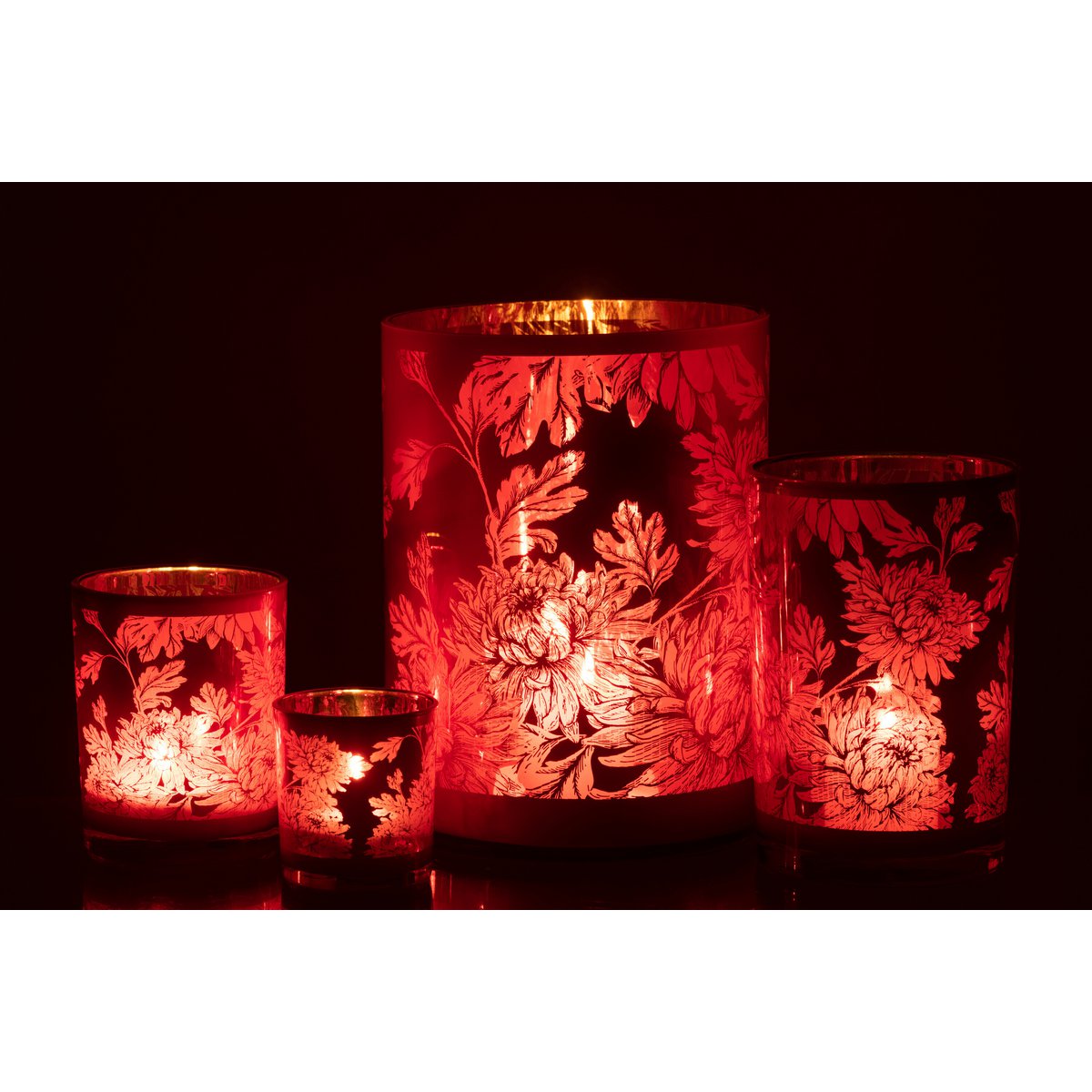 Lanterne J-Line Fleurs dans un salon moderne