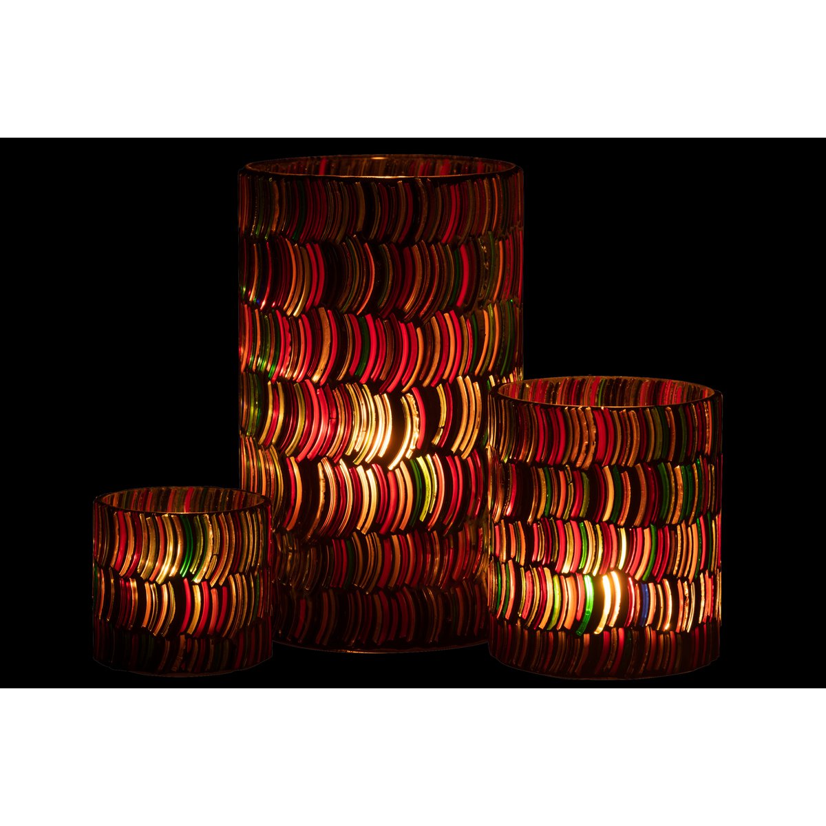 Éclairage doux de la lanterne J-Line Mosaic Curve, ambiance cosy