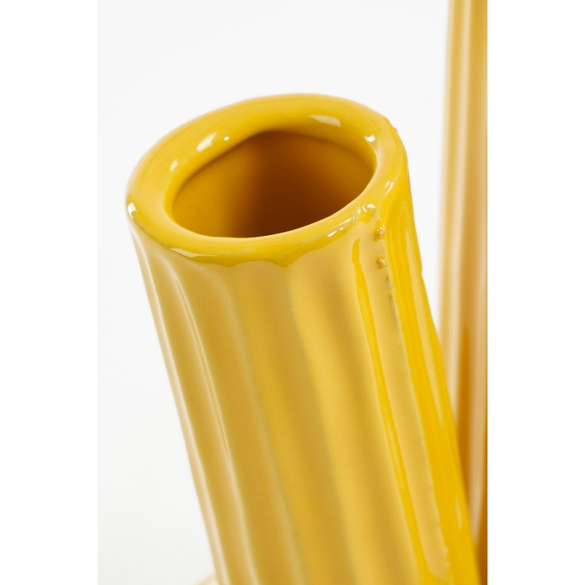 Vase Felipe Jaune - Vue rapprochée des becs verseurs