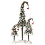 Chapeau de Sapin J-Line sur une table avec décorations de Noël, style élégant