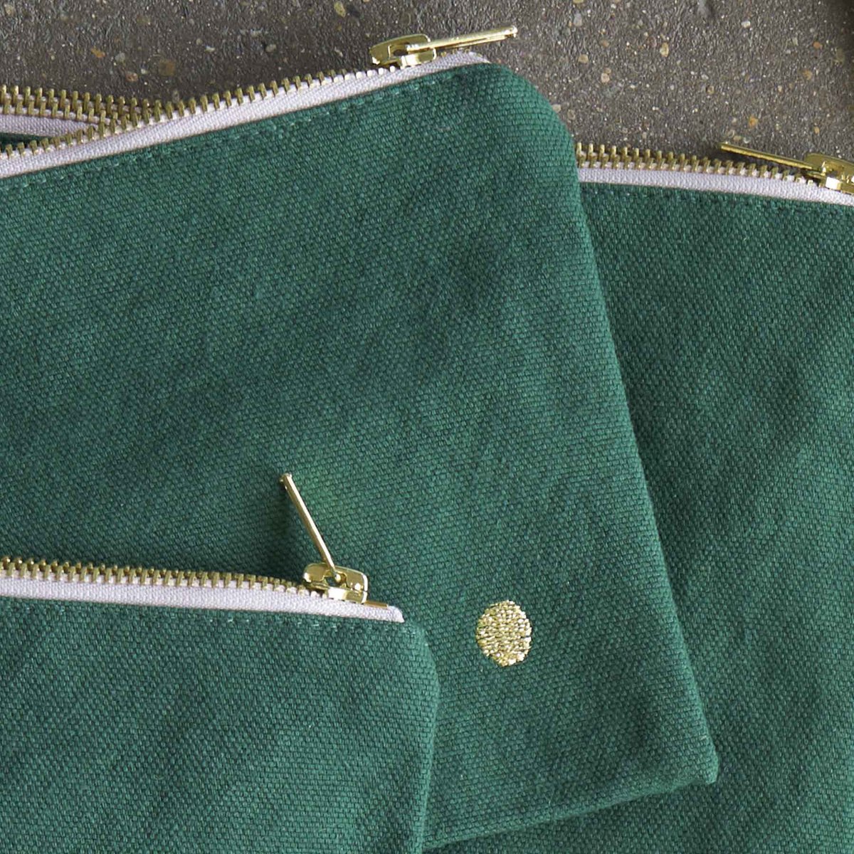 Pochette Iona Nori M ouverte - espace de rangement optimal