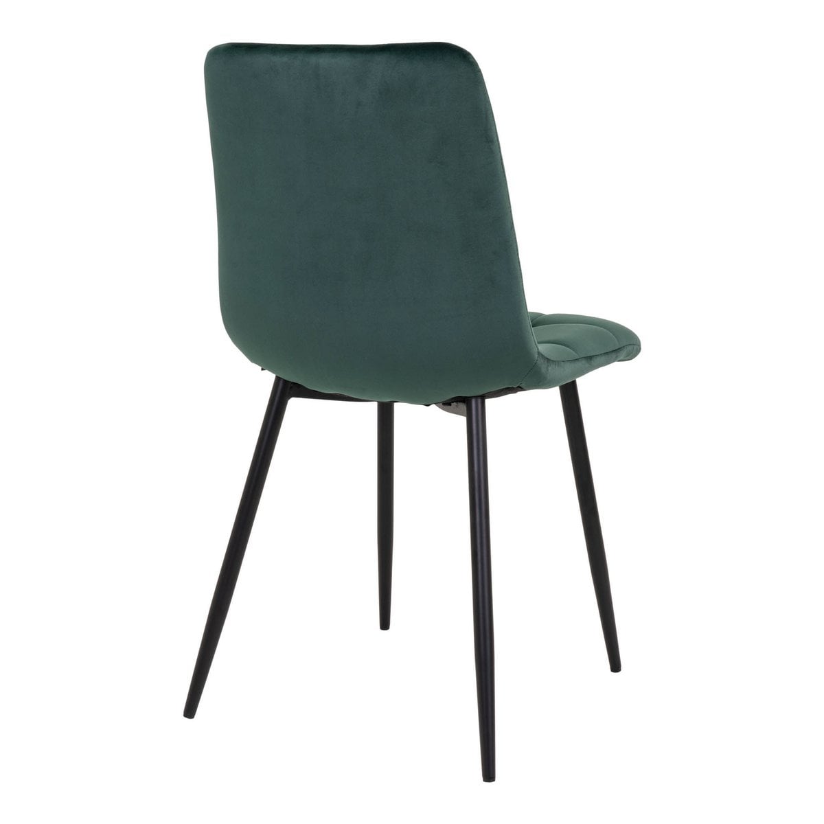 Chaise Middelfart en situation dans une salle à manger moderne