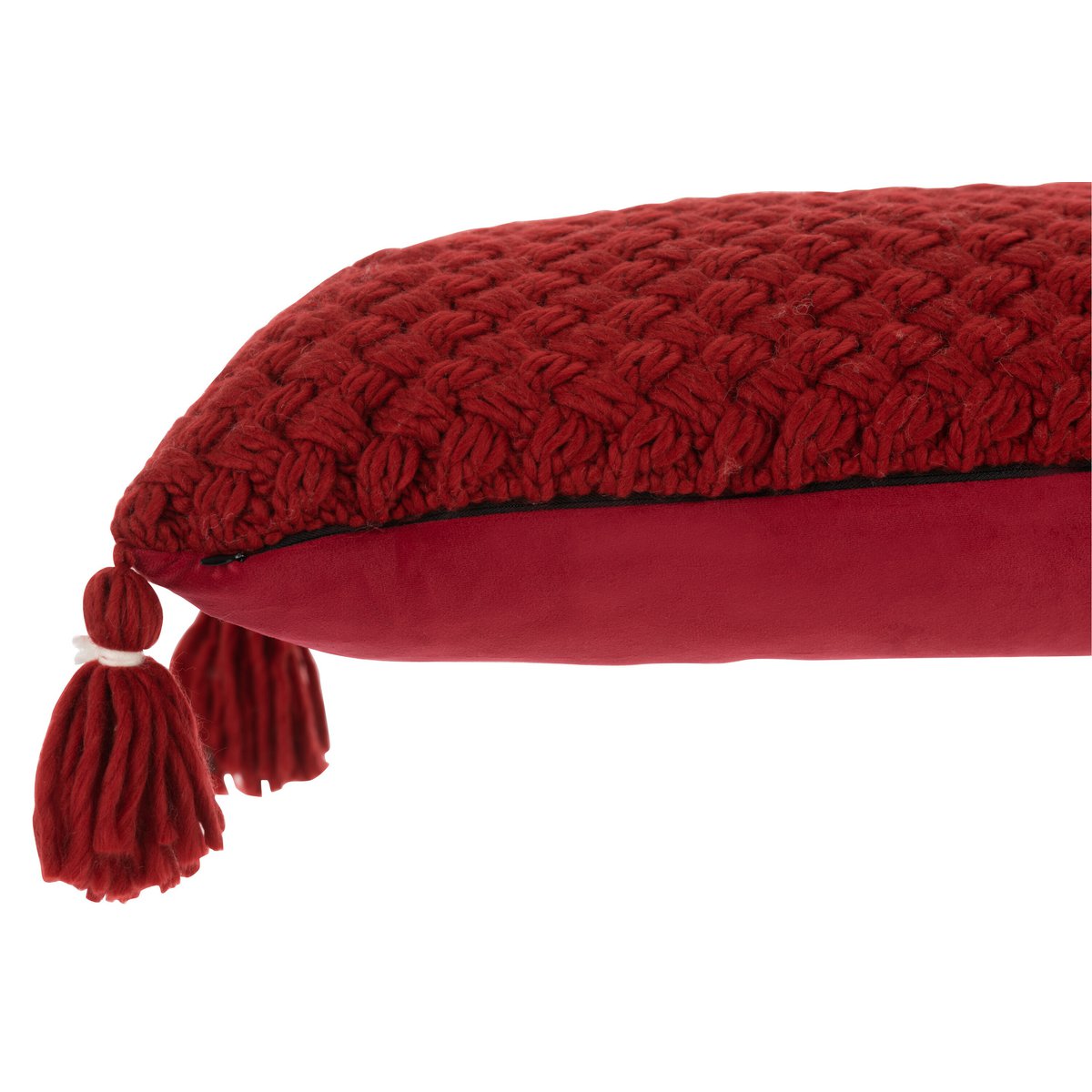 Gros plan sur le motif crochet du coussin rouge J-Line