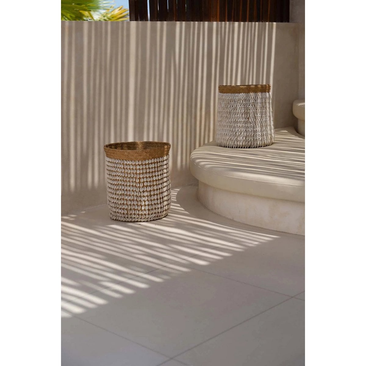 Détails du panier Pandan 231, coquillages et tissage naturel