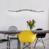 LED PRENDANT LUMIN "ONDA", lampe suspendue en métal et en plastique en noir, avec des LED fermement intégrées, l'éclairage pour le salon, la salle à manger ou le bureau, 96 cm de long