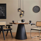 La lampe suspendue à 3 places "Korie" pendante en métal en noir, avec des versions E27, Ø30 cm, pour le salon et le bureau.