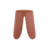 Vue latérale du tabouret Savor, mettant en avant son assise en peluche.