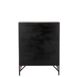 Armoire J-Line rouge dans un décor industriel