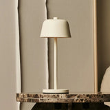 Lampe de table rechargeable Anton Vanille