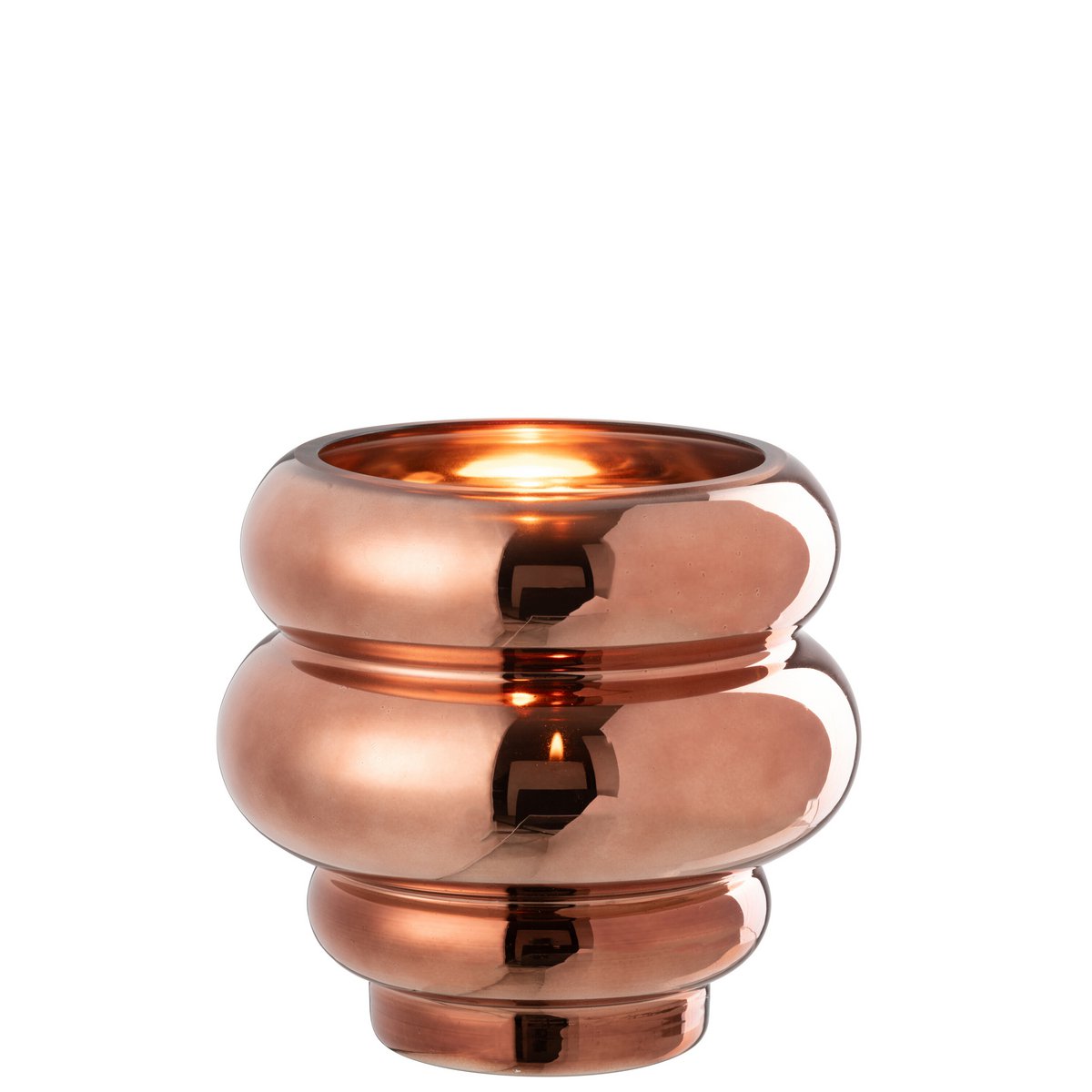 Photophore/vase Cléa sur une table, ajoutant une touche de luxe à l'intérieur.