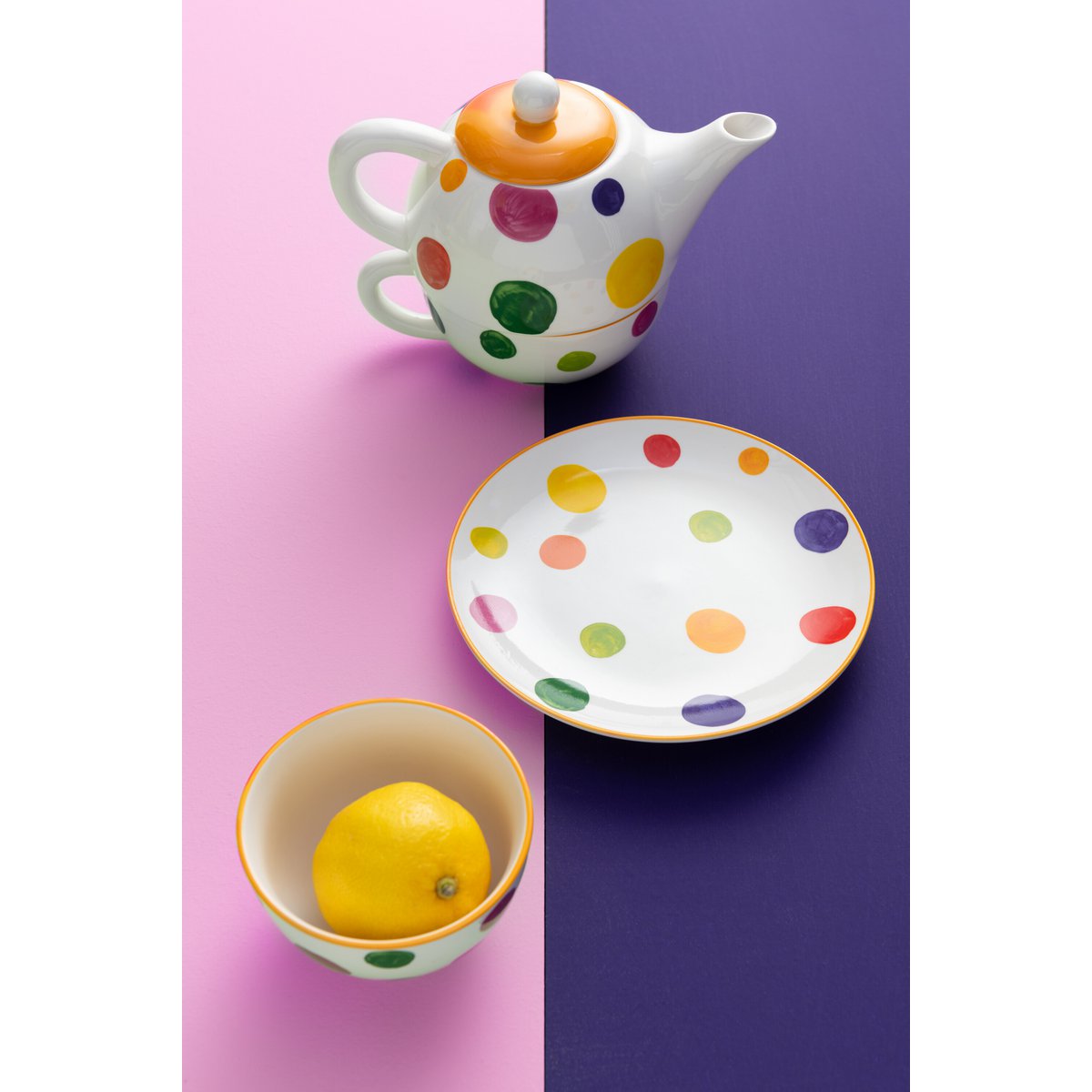 Détails de la porcelaine du service à thé J-Line
