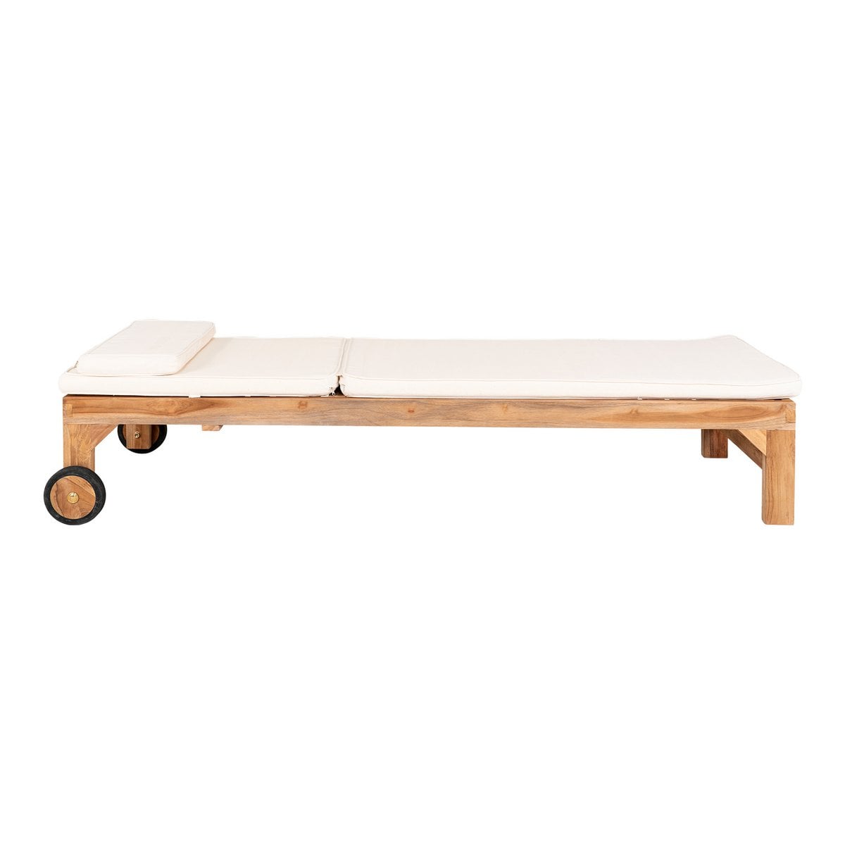 Coussin Andorre blanc en coton, installé sur une chaise longue