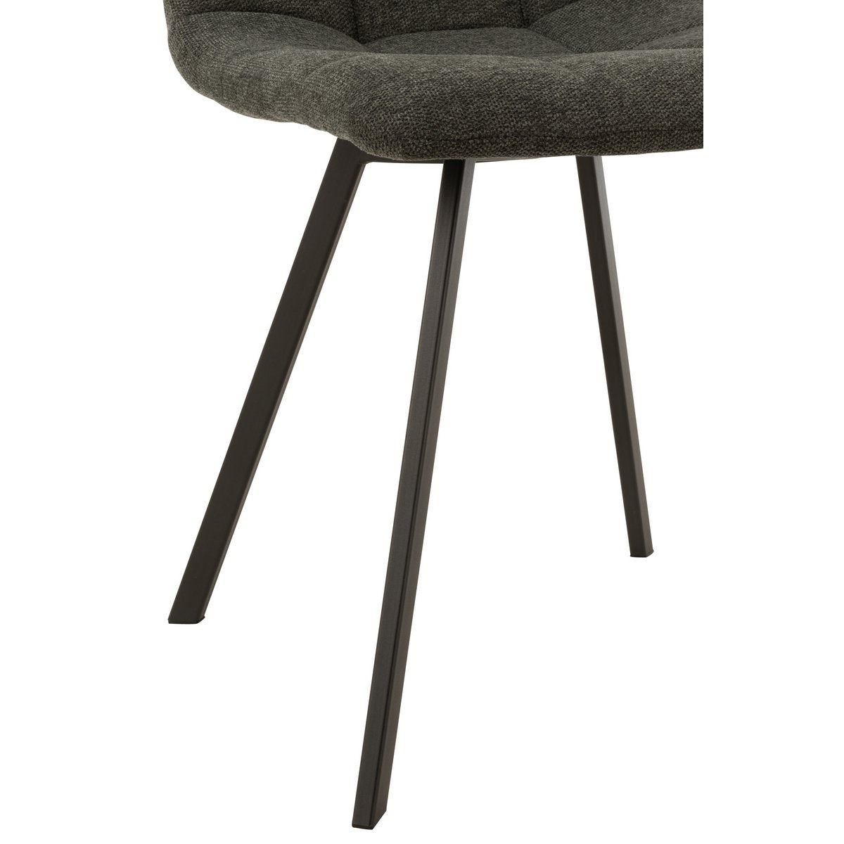 Chaise Babette J-Line en situation dans un salon moderne