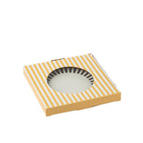 Vue de l'assiette J-Line Stripe sur une table moderne
