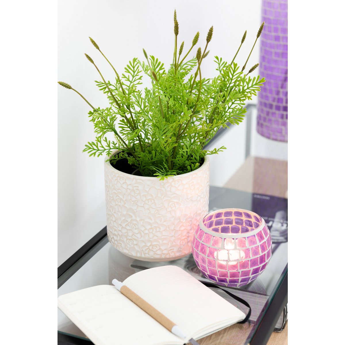 Lanterne J-Line Mosaic Round, mise en scène avec bougies