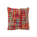 Coussin J-Line dans un décor moderne, ambiance chaleureuse