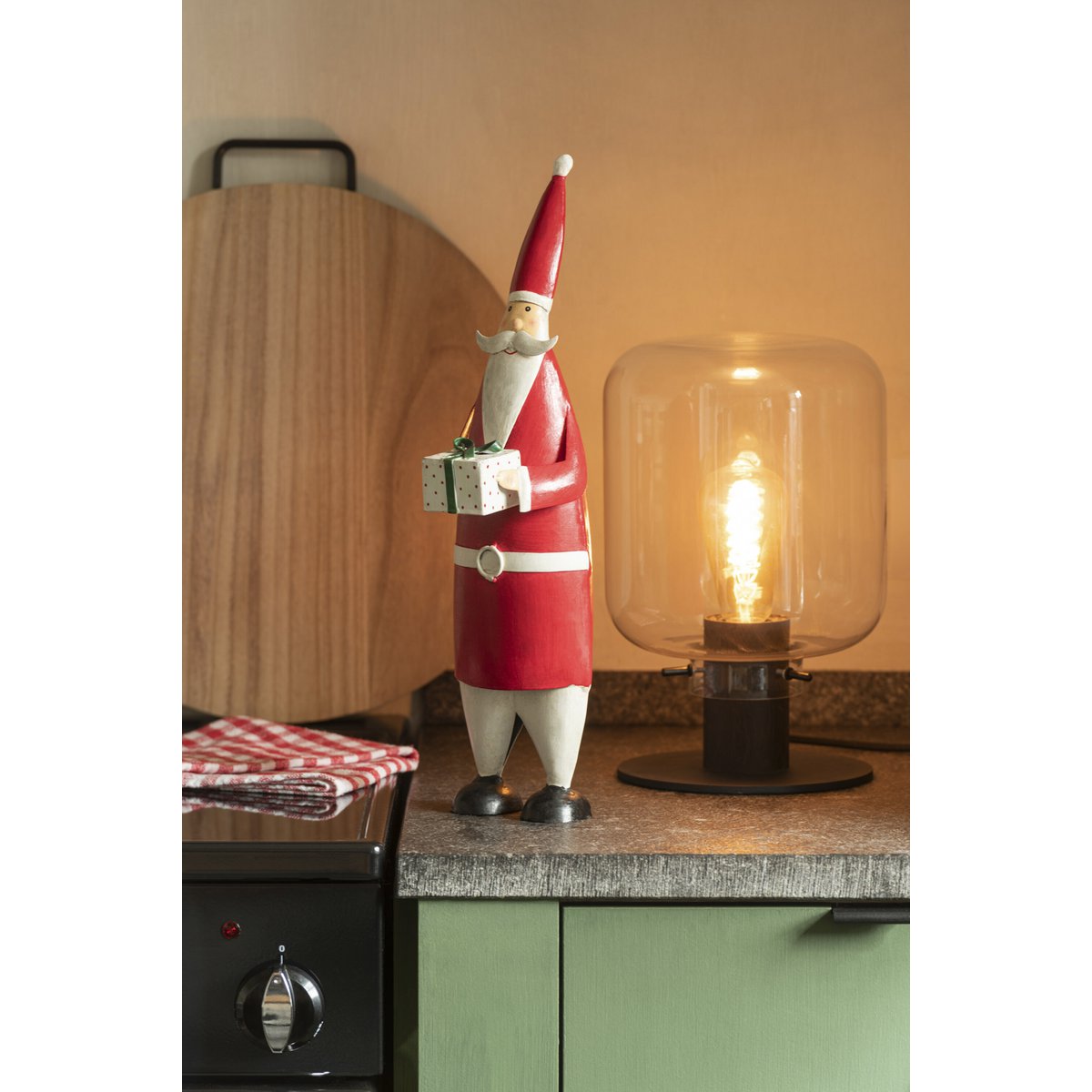 Détail de la figurine Père Noël J-Line, finition en métal
