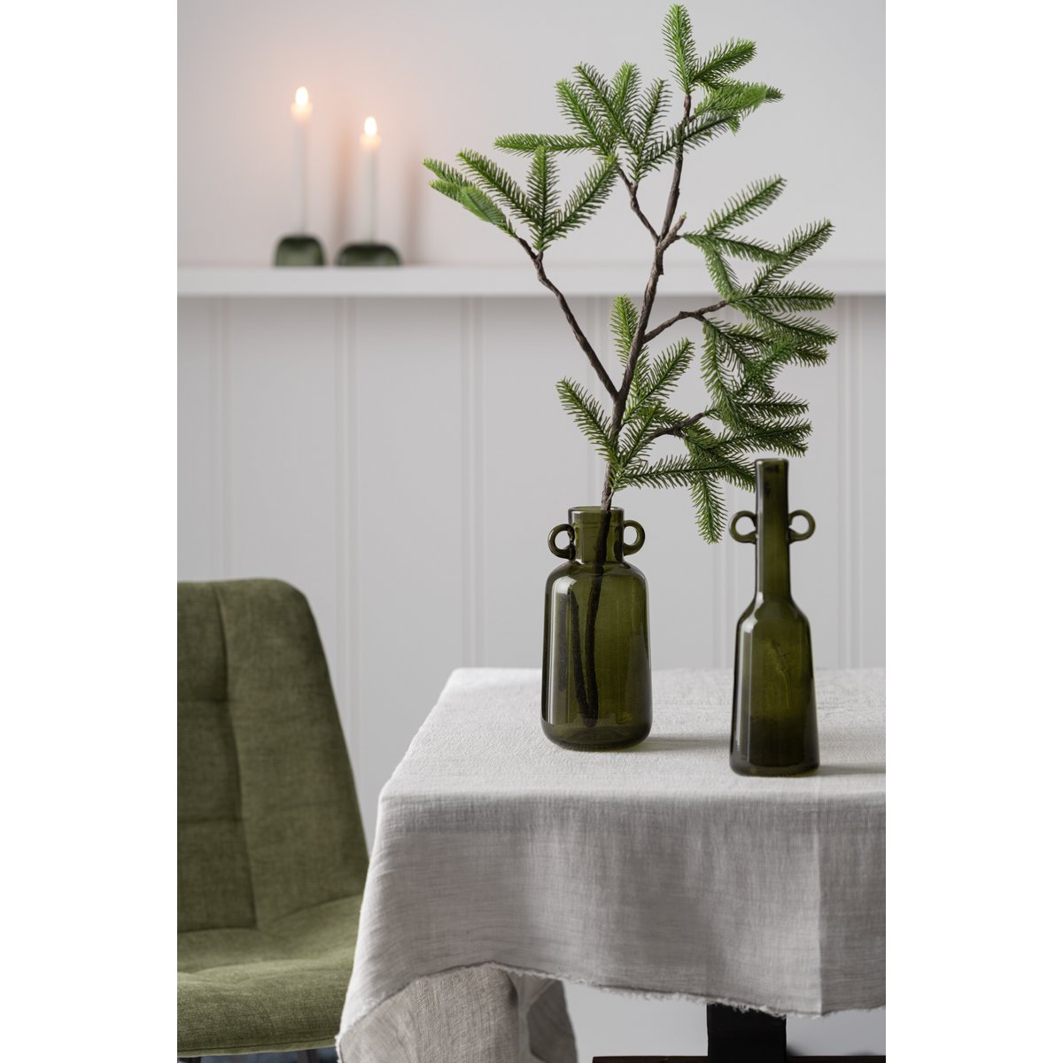 Branche décorative J-Line en plastique vert et marron, vue entière