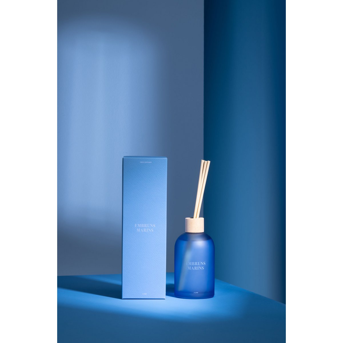 Diffuseur J-Line Embruns Marins - détail de la couleur bleue