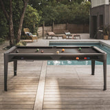 Billard Hyphen outdoor installé dans un jardin