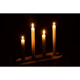 Bougeoirs J-Line sur une table, ambiance chaleureuse