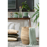Ambiance salon avec plaid J-Line vert clair, style scandinave