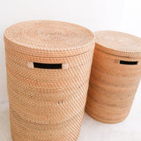 Panier à linge avec couvercle, panier de rangement en rotin SARI (2 tailles)