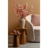Table d'appoint Force dans un intérieur moderne
