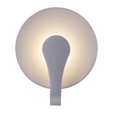 Applique LED Stan installée dans un couloir moderne