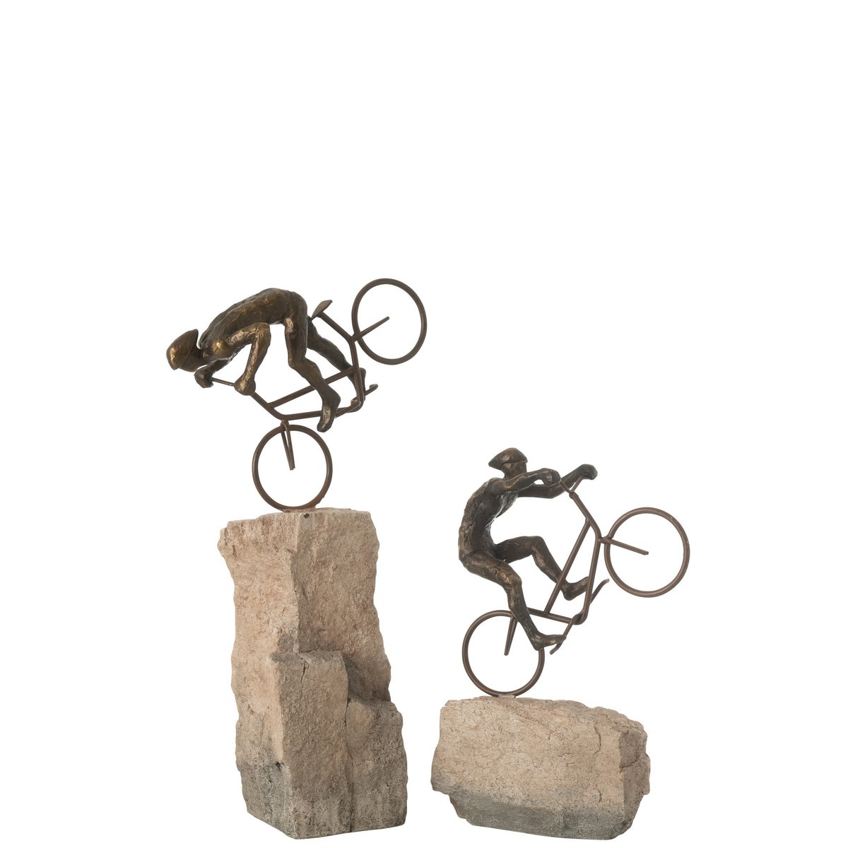 Set de 2 cyclistes en résine beige et noir sur roche, vue de face.