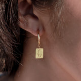 Boucles d'oreilles plaquées or 18 carats avec pendentif - créoles ornées d'un visage gravé - boucles d'oreilles pendantes en argent vermeil or 925 - KARTINI gold