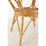 Table Live J-Line dans un salon moderne, ambiance chaleureuse