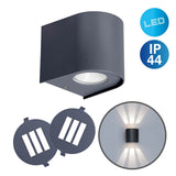 La lampe LED "Alecto" mesure 10,5 x 11,7 cm et mesure 10 cm de haut. Il se compose d'un plastique de haute qualité avec une surface légèrement structurée qui semble peinte. Timeless Black rend la lampe universellement utilisable.