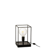 Lampe J-Line en situation dans un salon moderne